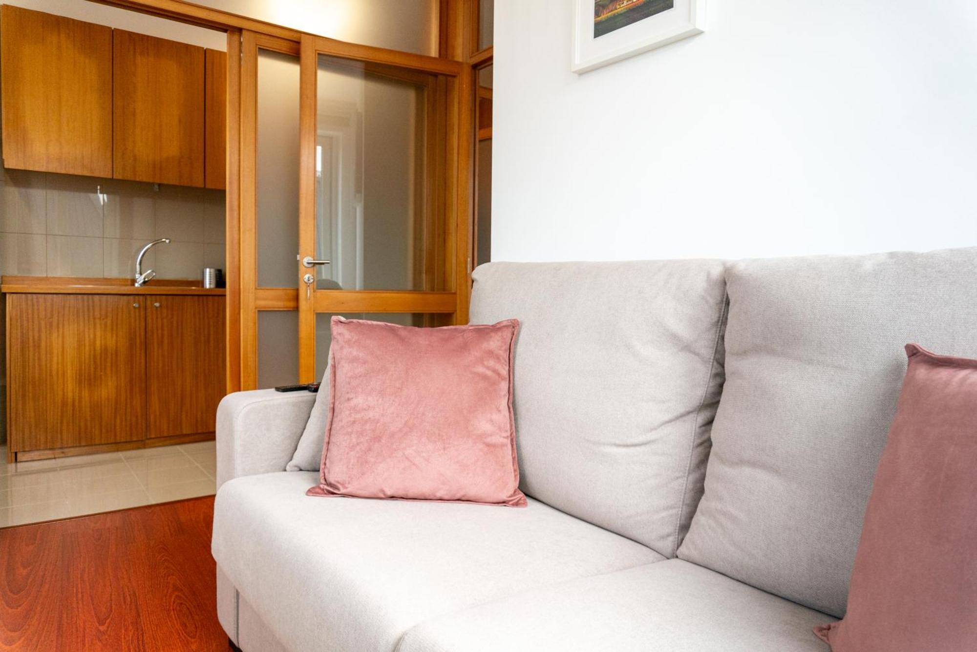 Lovely Cedofeita Apartment By Unique Hosts Порто Екстериор снимка